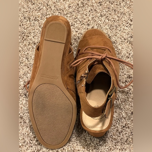 Cognac Suede wedges - Picture 4 of 4